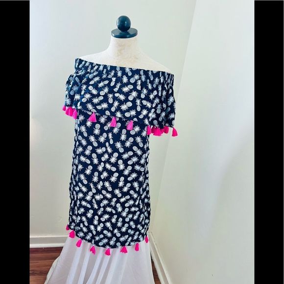 escapada Dresses & Skirts - ESCAPADA Tropical Aloha Pineapple 🍍 Dress with pink Pom poms